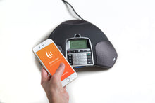 Konftel Unite Konftel300ipx hand